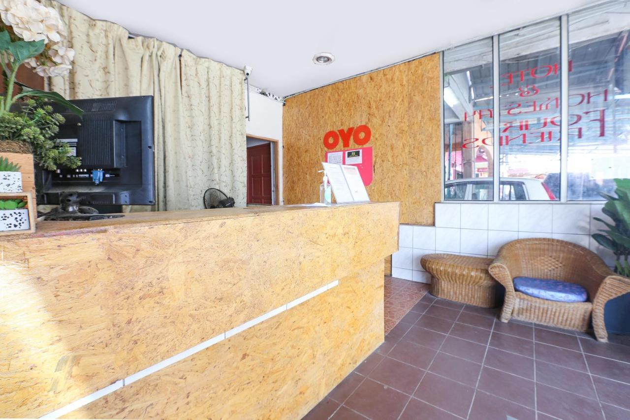 Oyo 90321 Hotel Bajet Sri Manal Tanah Merah  Zewnętrze zdjęcie