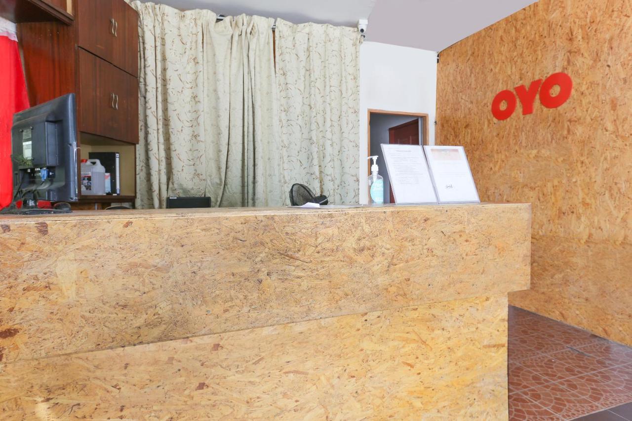 Oyo 90321 Hotel Bajet Sri Manal Tanah Merah  Zewnętrze zdjęcie