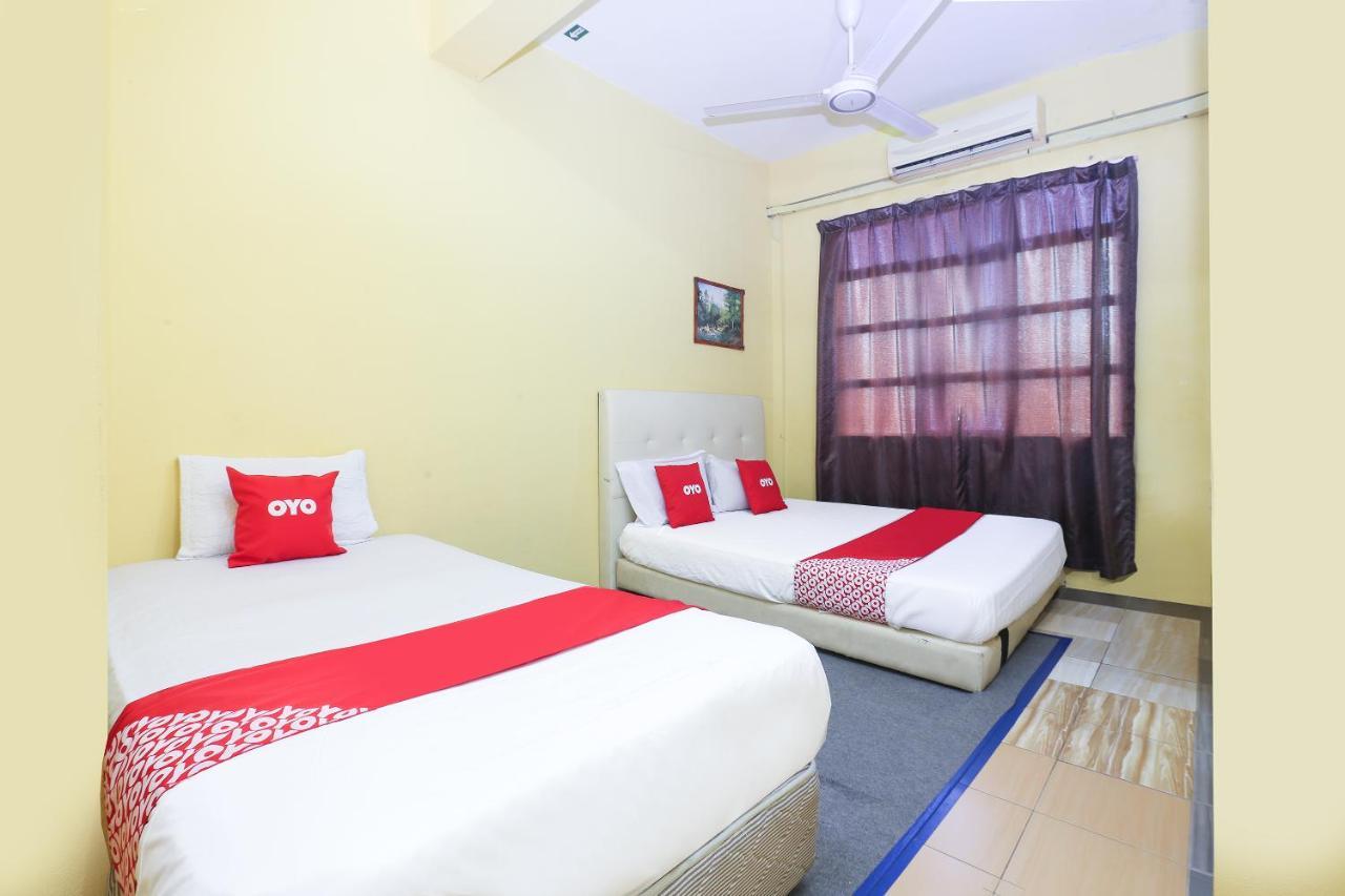 Oyo 90321 Hotel Bajet Sri Manal Tanah Merah  Zewnętrze zdjęcie
