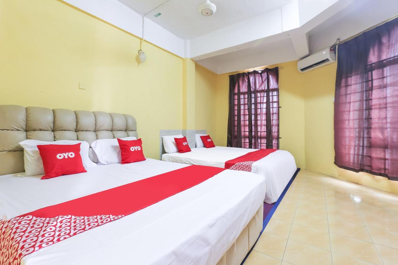 Oyo 90321 Hotel Bajet Sri Manal Tanah Merah  Zewnętrze zdjęcie